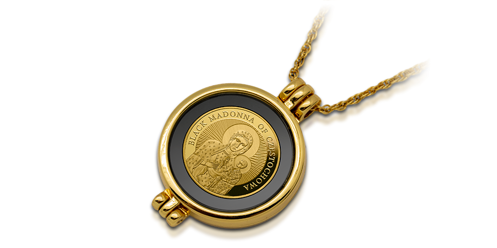 złota moneta osadzona w zawieszce platerowanej 18-karatowym złotem