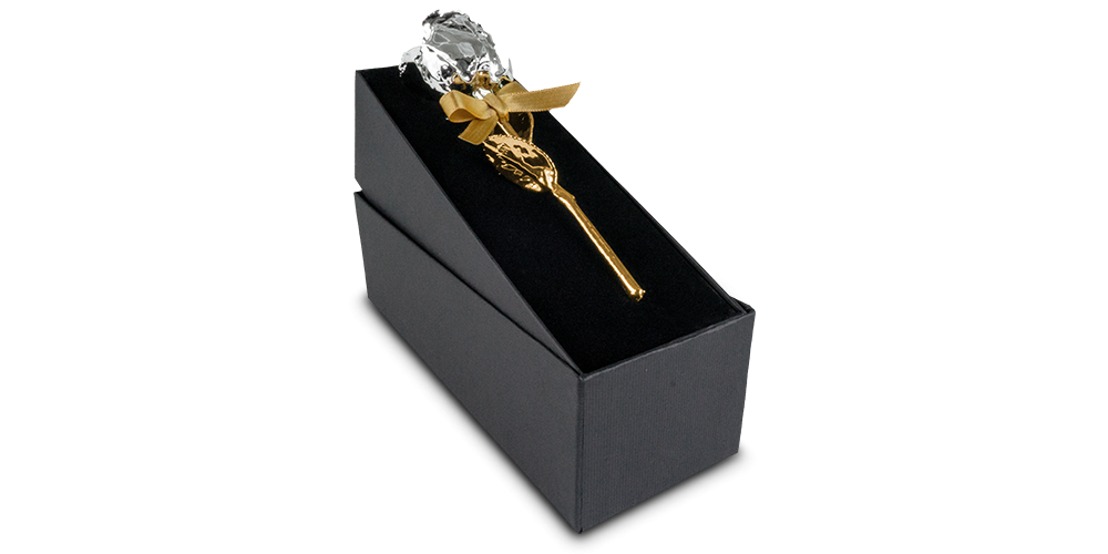 Prawdziwa róża uszlachetniona złotem